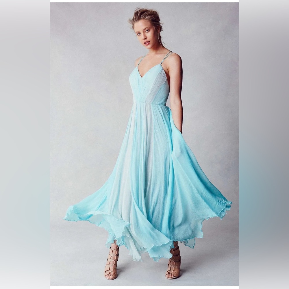 NWT Urban Outfitters Waterfall Chiffon Maxi Dress Size 4 Kimichi Blue Sold Out
